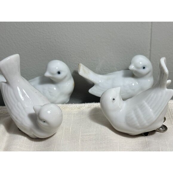 White Ceramic Clip on Birds Christmas Tree Ornament 2 ea Vtg Wreath Decor Crafts - Picture 11 of 12